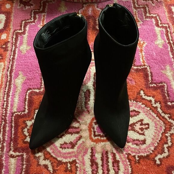 NWOT Black Suede heeled Booties - Picture 5 of 8